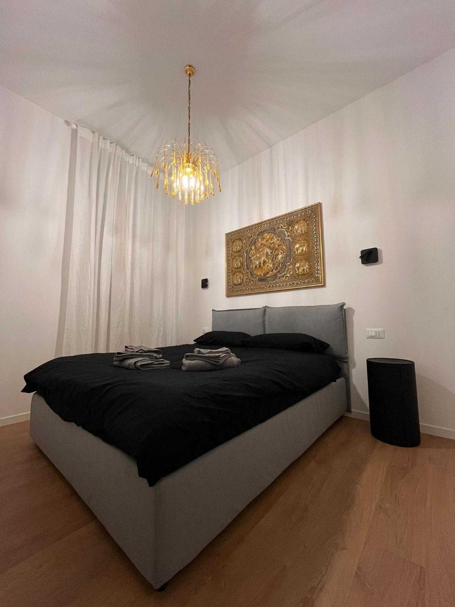 Trieste Centrale Luxury Apartament In Stile Moderno Екстер'єр фото