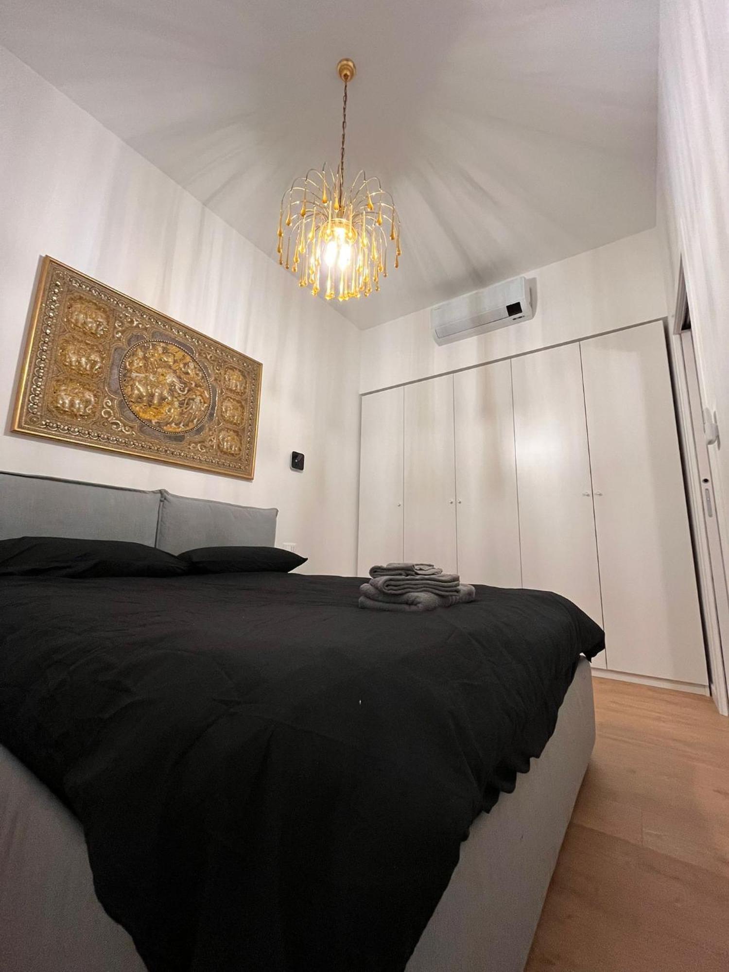 Trieste Centrale Luxury Apartament In Stile Moderno Екстер'єр фото