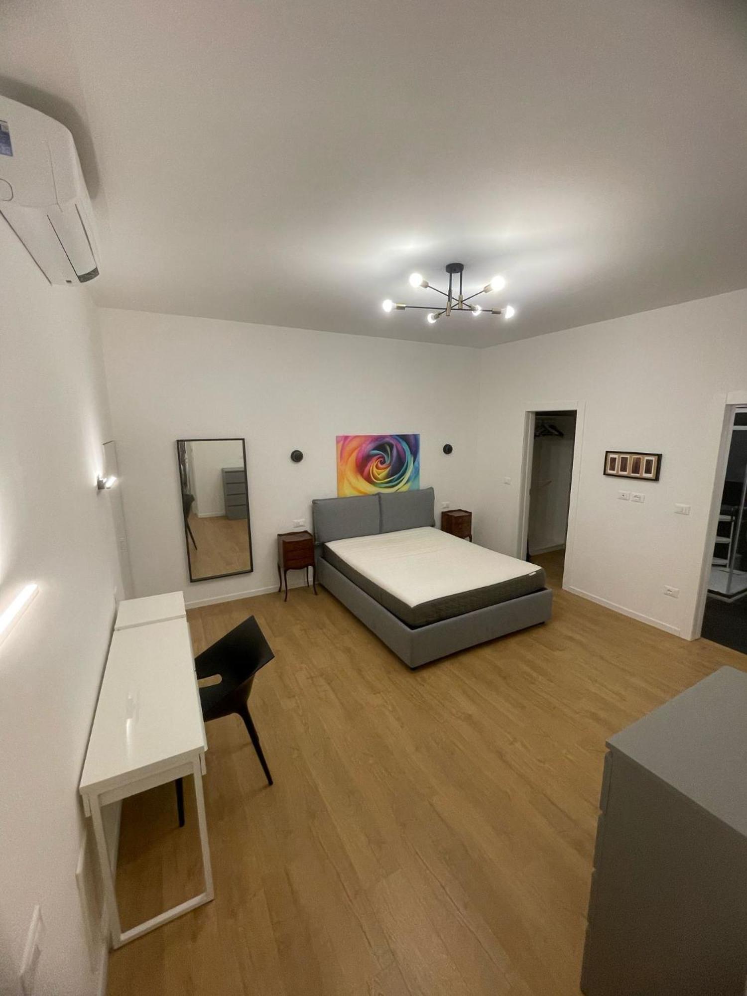 Trieste Centrale Luxury Apartament In Stile Moderno Екстер'єр фото